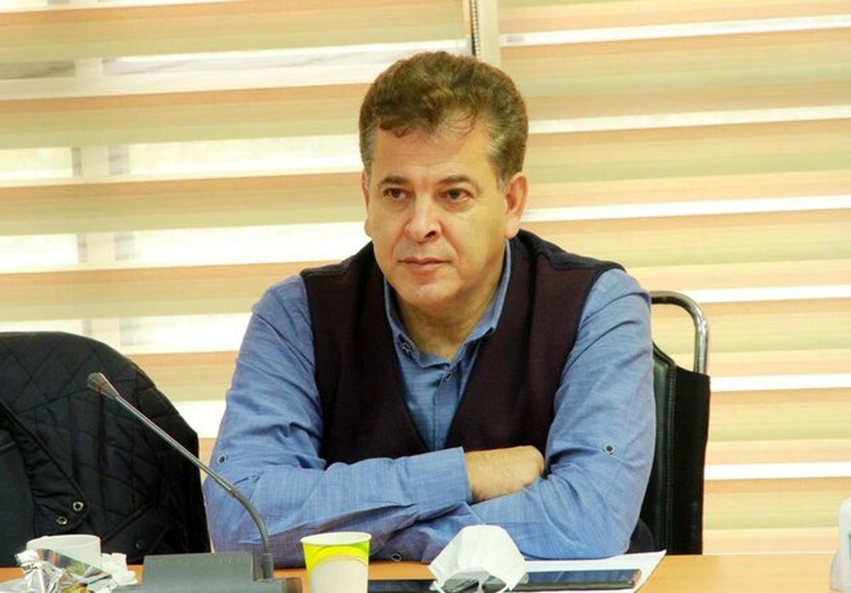 ضادق درودگر، مدیرعامل باشگاه نساجی به مربیگری رحمتی در این باشگاه واکنش نشان داد.
