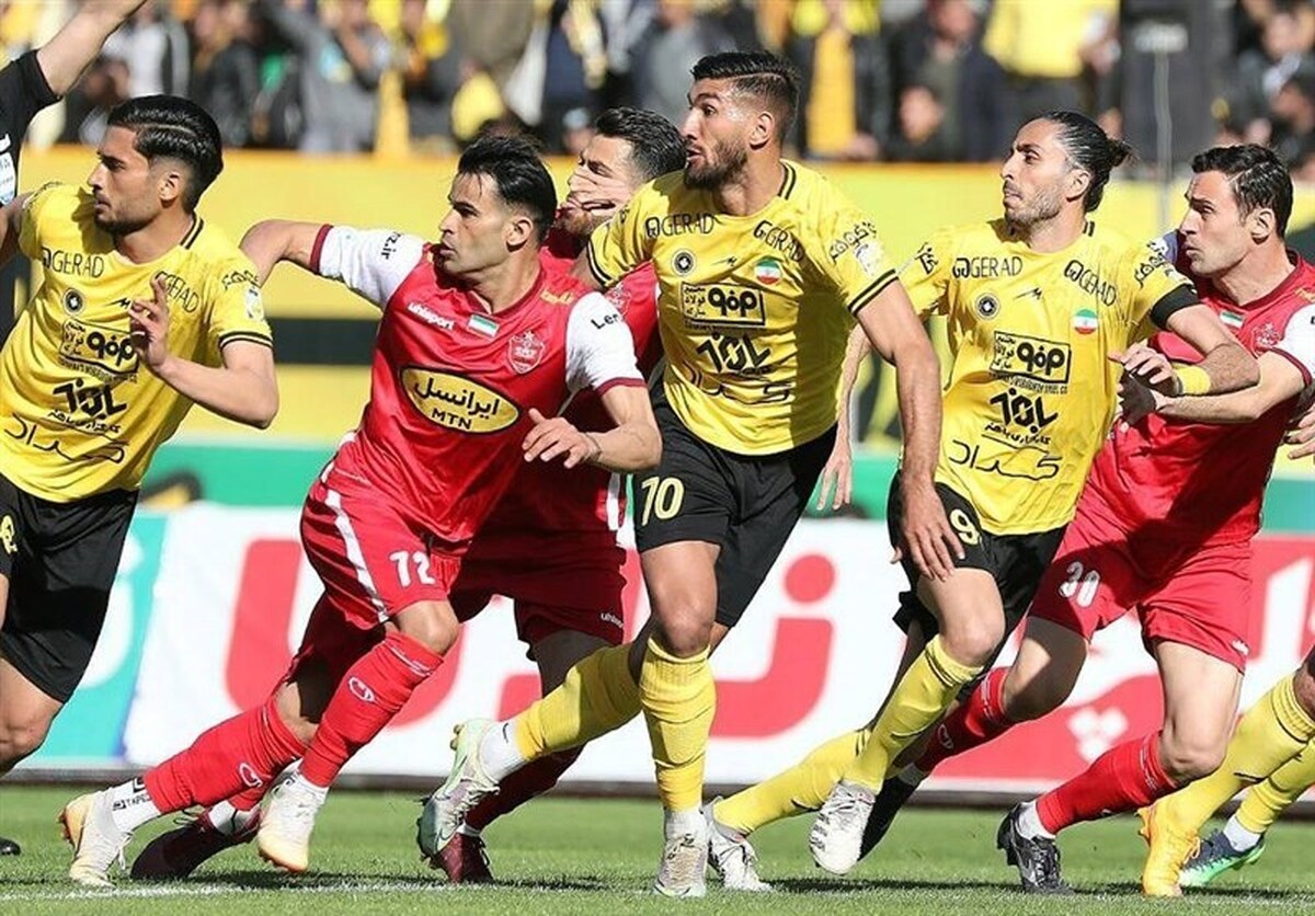 باشگاه سپاهان سخت به دنبال جذب ستاره پرسپولیس است.