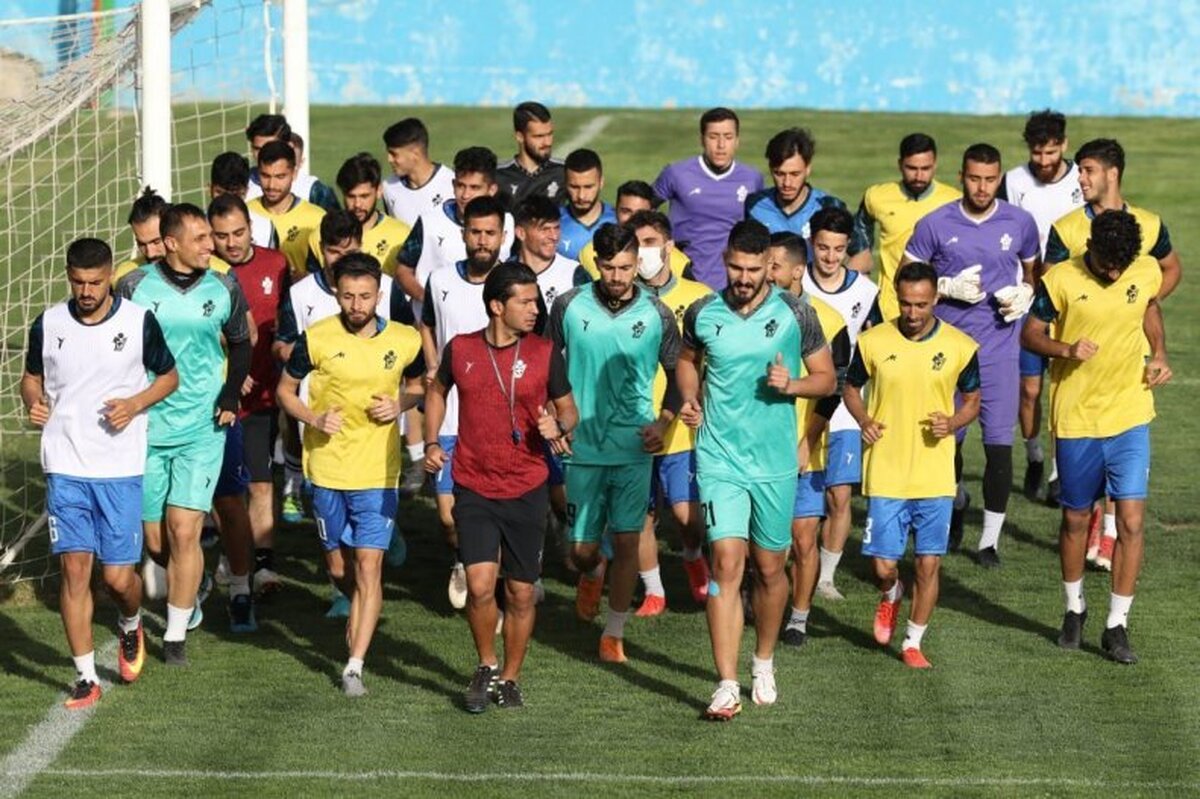 باشگاه پیکان فردا سرمربی‌اش را معرفی می‌کند.