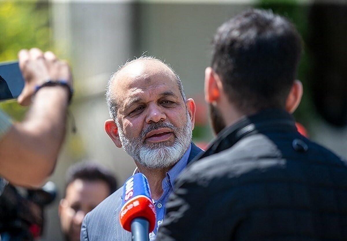 وزیر کشور ایجاد سازمان ملی مهاجرت را برای ساماندهی امور اتباع خارجی ضروری دانست و گفت: امیدواریم در رسیدگی به لایحه سازمان ملی مهاجرت در مجلس شورای اسلامی تسریع شود.
