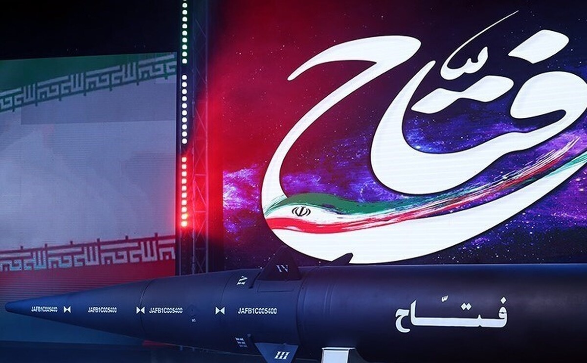 فرمانده نیروی هوافضای سپاه پاسداران گفت: برد موشک فتاح فعلا ۱۴۰۰ کیلومتر و در آینده برد آن را اضافه می‌کنیم.