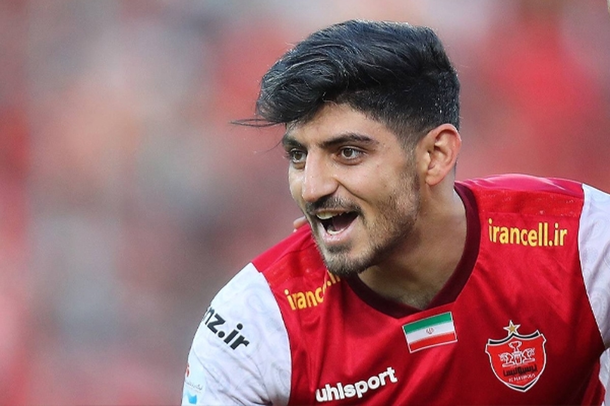 ستاره شماره ۹ پرسپولیس قصد جدایی از این تیم را ندارد.
