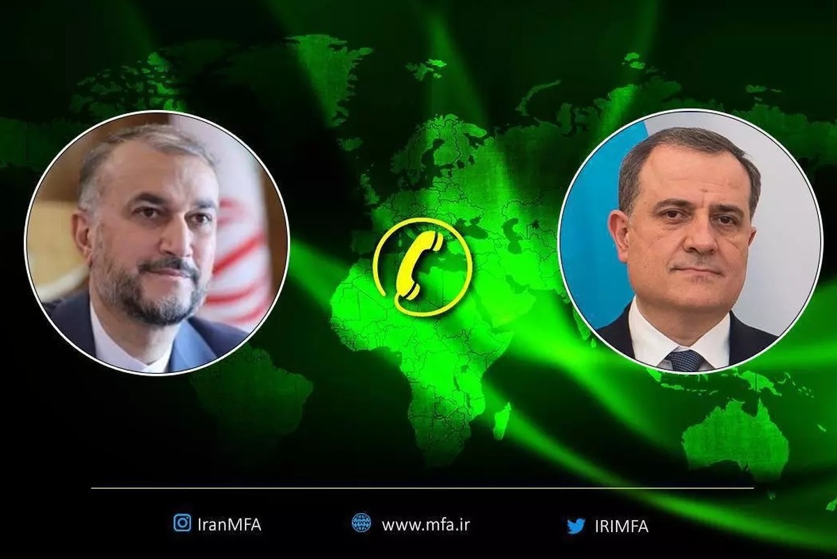 وزرای امور خارجه جمهوری اسلامی ایران و جمهوری آذربایجان در گفتگویی تلفنی آخرین وضعیت روابط و مناسبات دوجانبه را بررسی کردند.