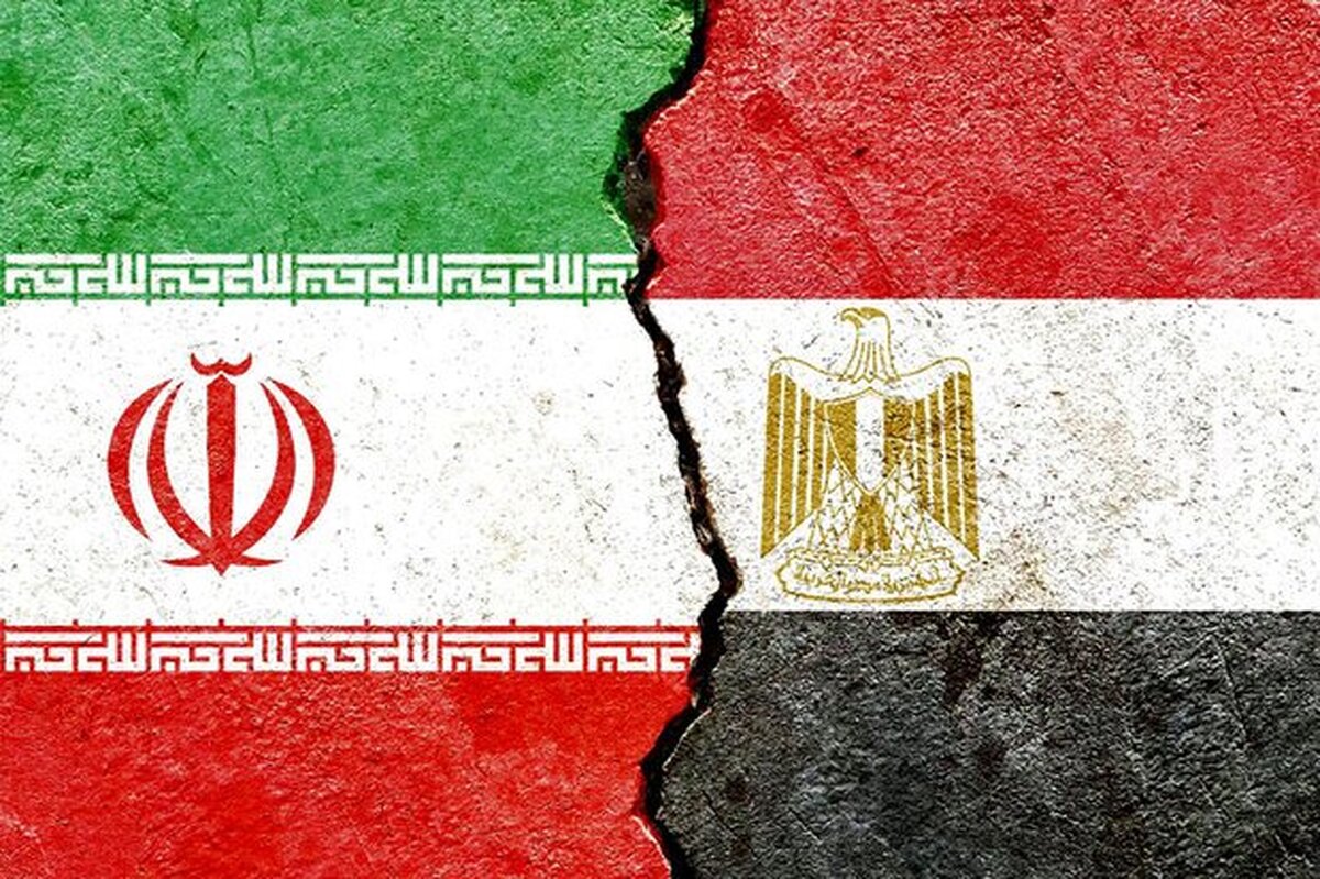 عضو کمیسیون امنیت ملی و سیاست خارجی مجلس اعتقاد دارد بازگشایی مجدد سفارتخانه‌ها و تقویت فعالیت‌های دیپلماتیک میان ایران و مصر، سبب ایجاد امنیت پایدار، رفع تنش‌ها و کاهش نفوذ بیگانگان خصوصا رژیم صهیونیستی در میان کشور‌های اسلامی می‌شود.
