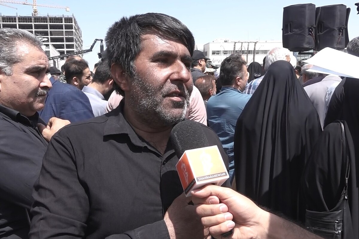 پدر سرباز شهید حیدری گفت: مسئولان ما باید قدر خون این جوانان را بدانند و بتوانند انتقام خون آن‌ها را بگیرند.