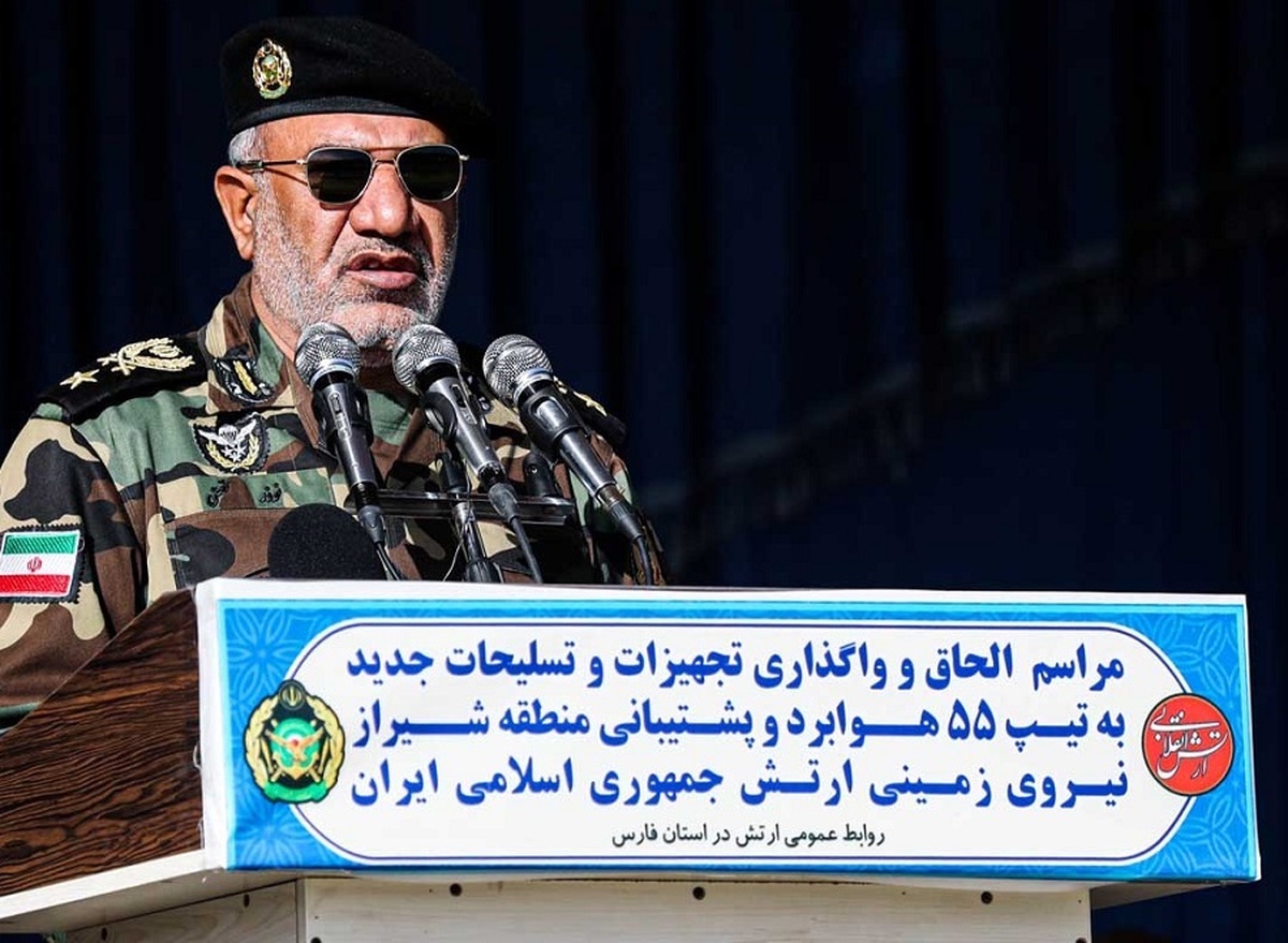 جانشین فرمانده نیروی زمینی ارتش گفت: به‌همت غیورمردان نیروی زمینی ارتش به یک ساختار متحرک هجومی و چالاک تبدیل شده‌ایم ودر حال عبور از نیروی زمینی سنتی به‌سمت نیروی زمینی پیشرفته هستیم.