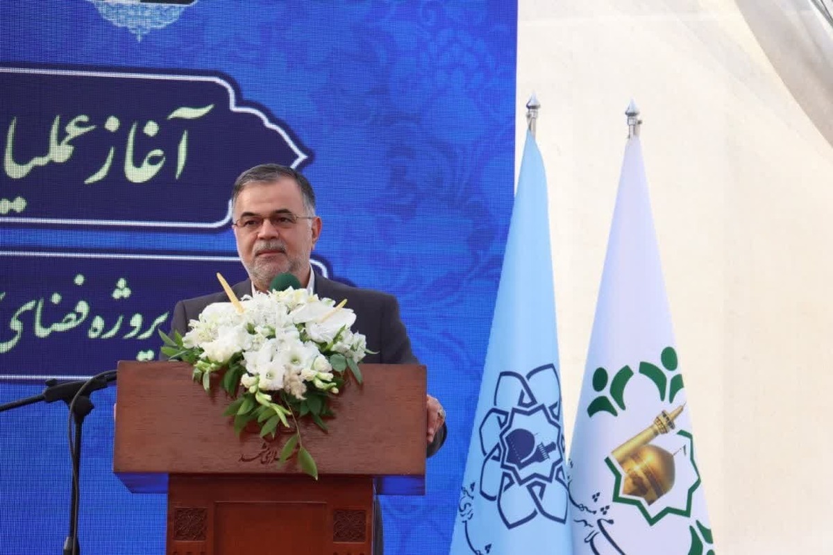 معاون محیط‌زیست و خدمات شهری شهرداری مشهد از نوسازی ناوگان خودرویی خدمات شهری و آغاز عملیات اجرایی بزرگ‌ترین و به روزترین مرکز فرماندهی و عملیاتی آتش‌نشانی شرق کشور در مشهد خبر داد.