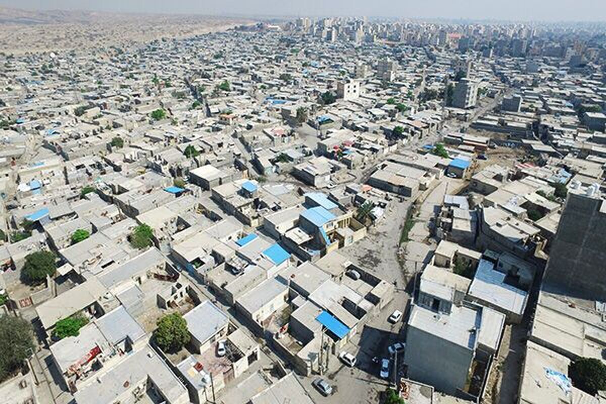 مدیرعامل شرکت بازآفرینی شهری ایران با اعلام اینکه بسته تشویقی نوسازی در ۴۰ شهر کشور اجرایی شد، از رشد ۳۰۰ درصدی صدور پروانه در شهر تهران با اجرای بسته تشویقی خبر داد.
