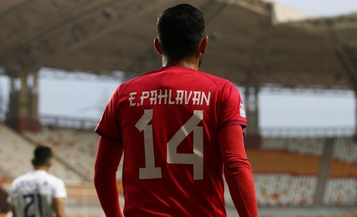 هافبک سابق پرسپولیس به دنبال بازگشت به این تیم است.