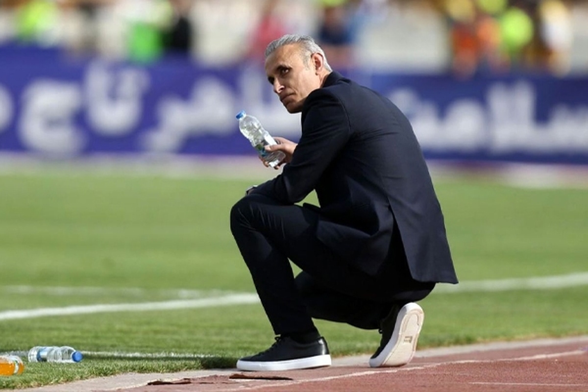 سرمربی پرسپولیس برای ماندن در این باشگاه چند شرط دارد.
