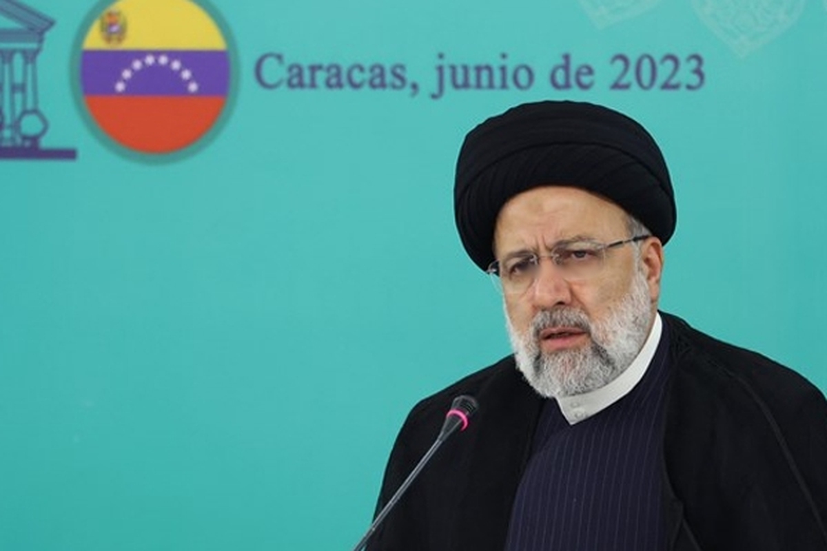 رئیس‌جمهور در جمع نخبگان و دانشجویان ونزوئلایی گفت: تجربه ملت ایران نشان داده تنها راه مقابله با دشمن، ایستادگی و مقاومت است.