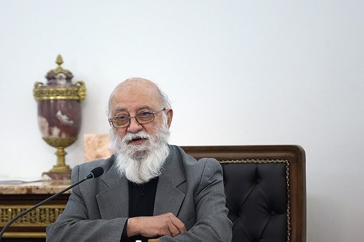 سخنگوی شورای شهر تهران از بستری شدن مهدی چمران؛ رئیس شورای شهر تهران در بخش CCU یکی از بیمارستان‌های تهران خبر داد.