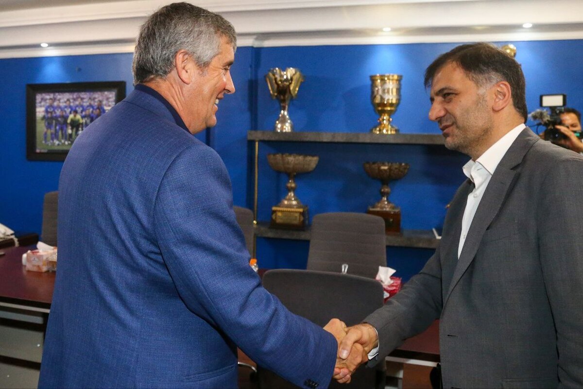 اگر استقلال و لوپز به توافق برسند با این مربی اسپانیایی قرارداد ۲ ساله منعقد خواهد شد.