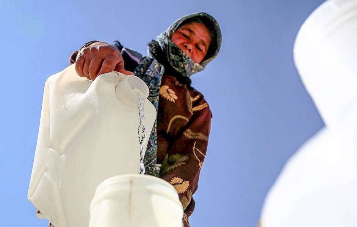 استاندار خراسان رضوی از مشکلات اساسی در تأمین آب شرب ۱۵۰۰ روستای بیش از ۲۰ خانوار جمعیت در این استان خبر داد.