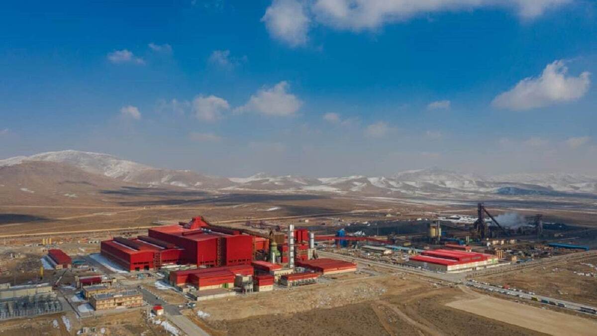 بر اساس آمار بانک مرکزی، شاخص کل تولیدات صنایع بزرگ کشور در سال ۱۴۰۱ نسبت به سال گذشته ۹.۶ درصد افزایش یافت و به بیشترین سطح در طول تاریخ تولیدات صنعتی کشور رسید.