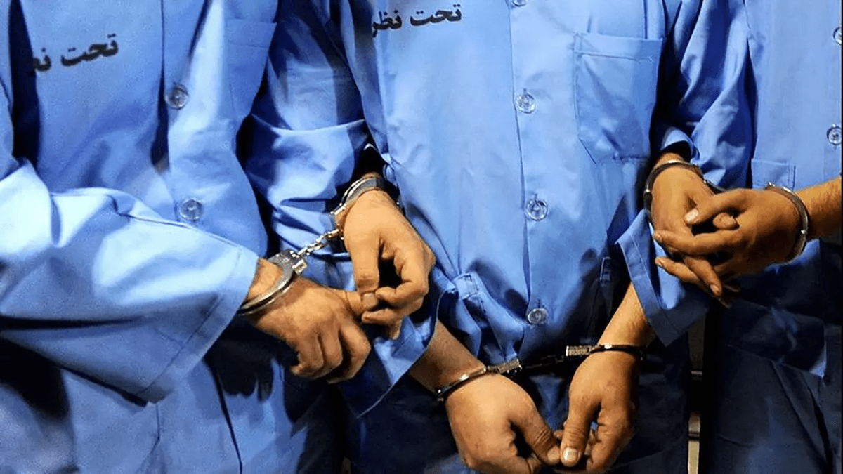 فرمانده انتظامی مشهد گفت: در اجرای طرح ارتقای امنیت اجتماعی در مشهد ۲۹۷ متهم به سرقت دستگیر و ۲۳۵ فقره انواع سرقت رمزگشایی شد.