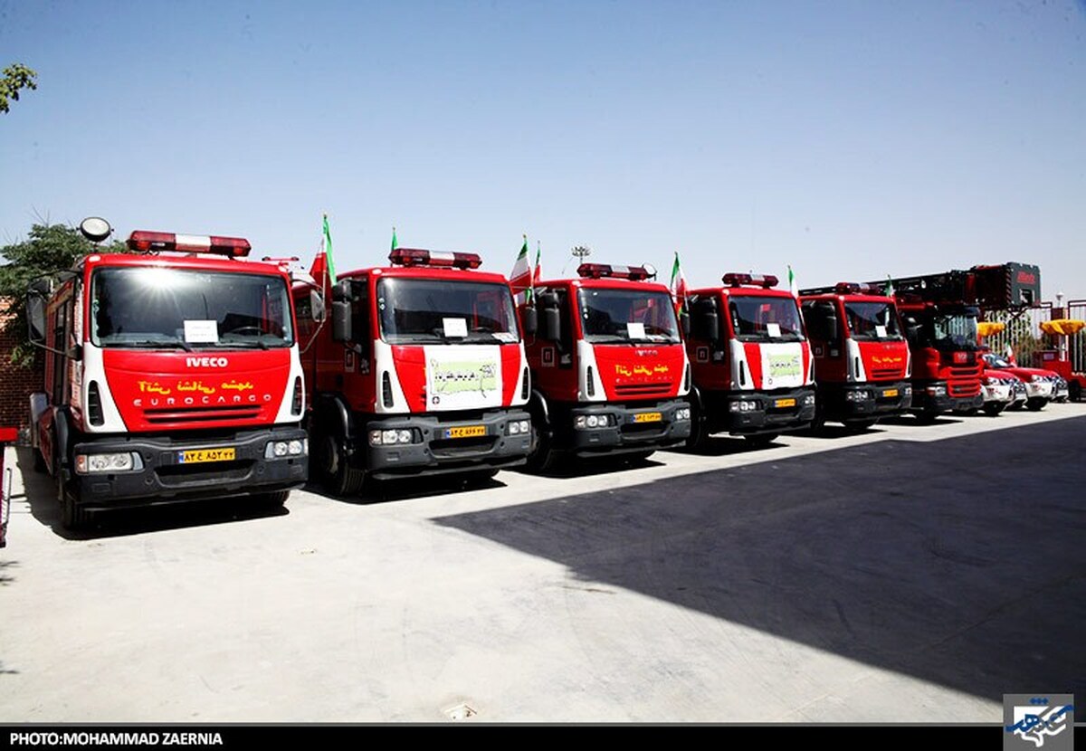 نایب رئیس و سخنگوی شورای اسلامی شهر مشهد مقدس گفت: بزرگترین مرکز عملیات آتش‌نشانی شرق کشور در مشهد کلنگ زنی شد که با توجه به مساحت و زیربنا جزو بهترین مراکز آتش نشانی کشور و دومین مرکز بزرگ کشور خواهد بود.