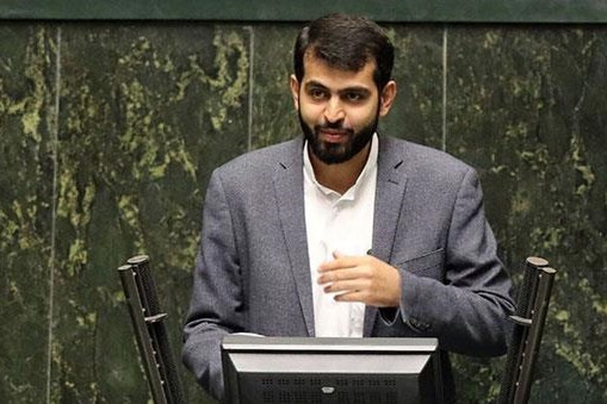 نماینده مردم شیراز و زرقان در مجلس در سوال از وزیر ورزش و جوانان، گفت: چرا اقدامی در جهت تهیه طرح آمایش سرزمین ورزش و جوانان صورت نگرفته است؟