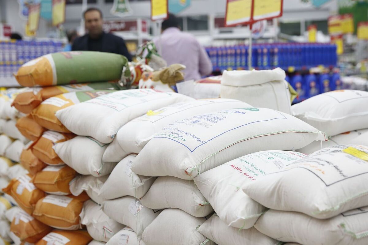 رئیس مجلس شورای اسلامی گفت: مطلع هستم روز گذشته آقای مخبر در خصوص برنج و گندم جلساتی را برگزار و دستوراتی را صادر کرده، من نیز پیگیری می‌کنم تا اجرایی شود.