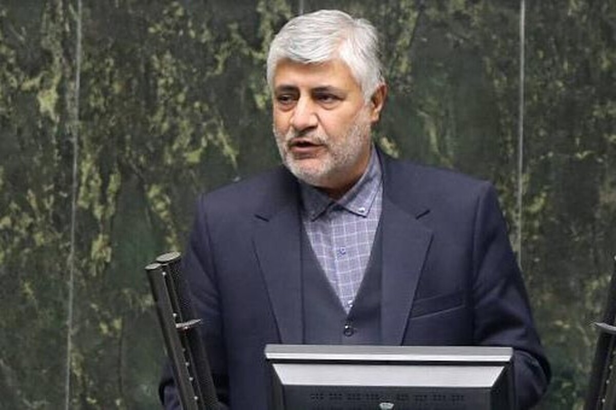 نماینده مردم شیراز در مجلس گفت: برنامه وزیر پیشنهادی کشاورزی برای تامین امنیت غذایی و کنترل بازار گوشت و میوه چیست؟
