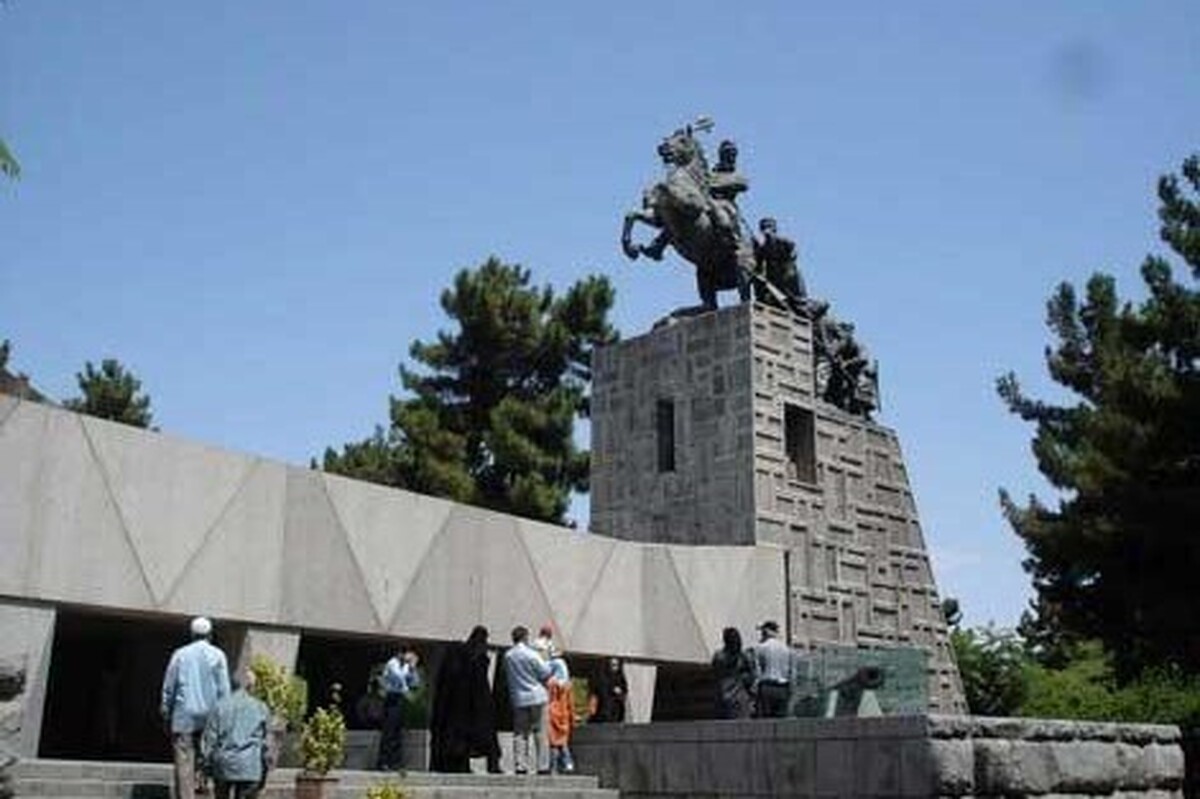 یادی از نادرشاه افشار، آخرین کشورگشای قدرتمند ایرانی که نواحی تصرف شده زیادی را به ایران بازگرداند.