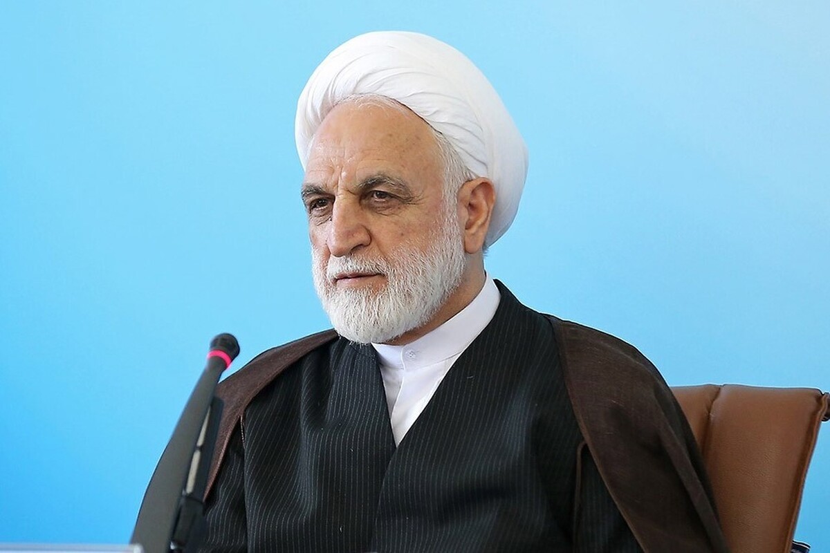 رئیس قوه قضائیه گفت: در حوزه مقوله‌های مرتبط با توسعه دادرسی الکترونیک و حرکت به سمت قوه قضائیه هوشمند پیشرفت‌های فراوانی داشتیم، ولی هنوز با نقطه مطلوب فاصله داریم و باید در این مسیر تلاش‌های مضاعفی داشته باشیم.