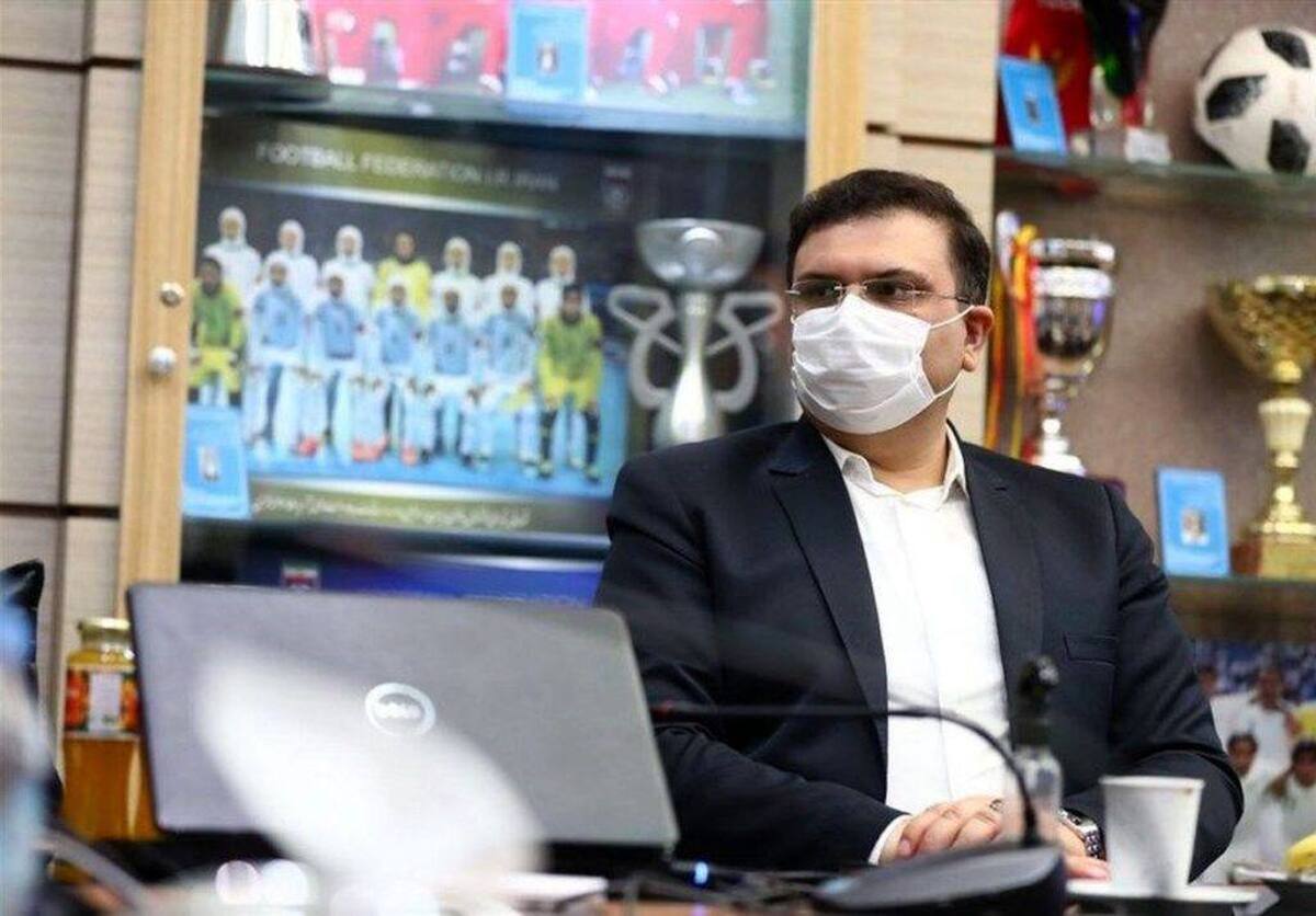 موضع سرپرست اداره کل ورزش و جوانان خراسان رضوی در برابر مواضع عجیب و غریب رئیس هیئت فوتبال خراسان در جمعی که معاون تاج فیروز هم حضور داشت، می‌تواند سبک مدیریتی او را برملا سازد که آیا او قصد دارد مصالح ورزش استان را در مدل مدیریتی خود در نظر گیرد یا...