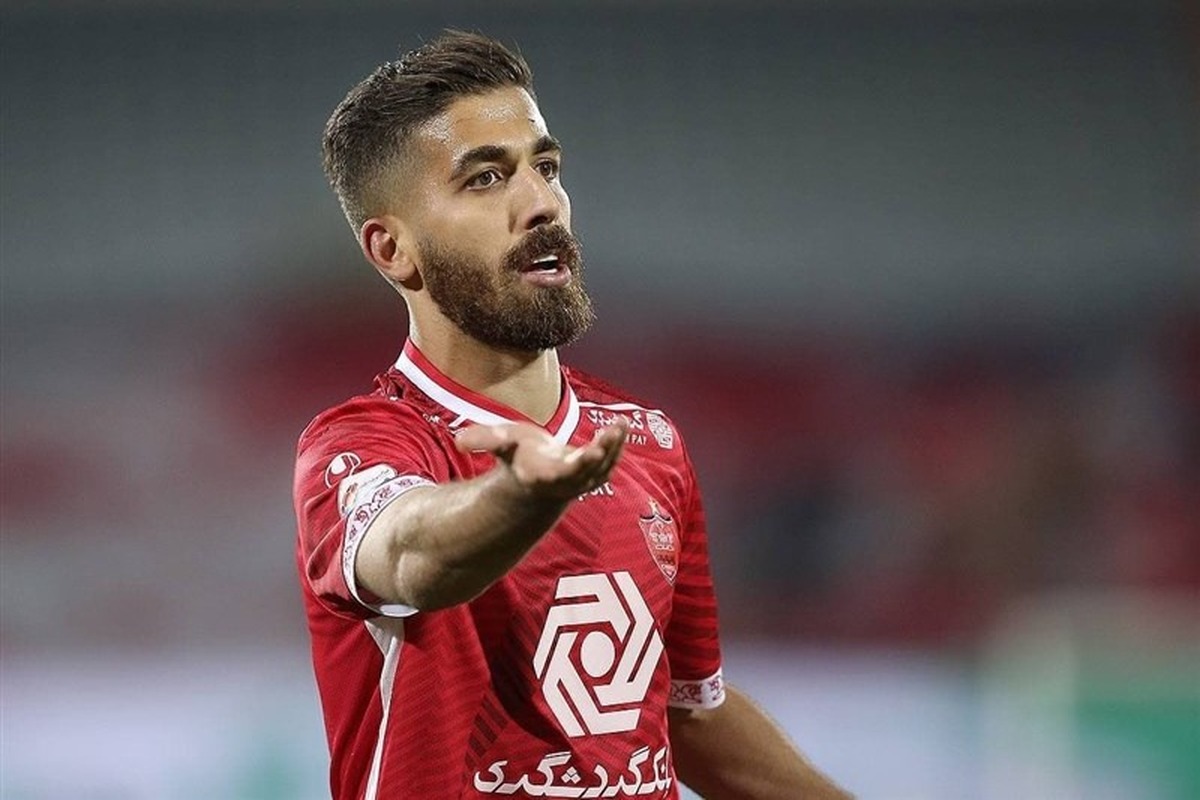 شاید نام مدافع تیم پرسپولیس وارد لیست مازاد این تیم شود.