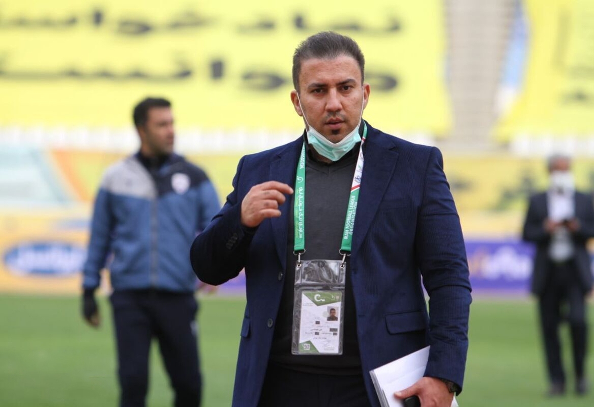 سرپرست تیم فوتبال هوادار گفت: در بازی با پرسپولیس اگر لیدر‌های این تیم به ورزشگاه بیایند، بازی را متوقف می‌کنیم.