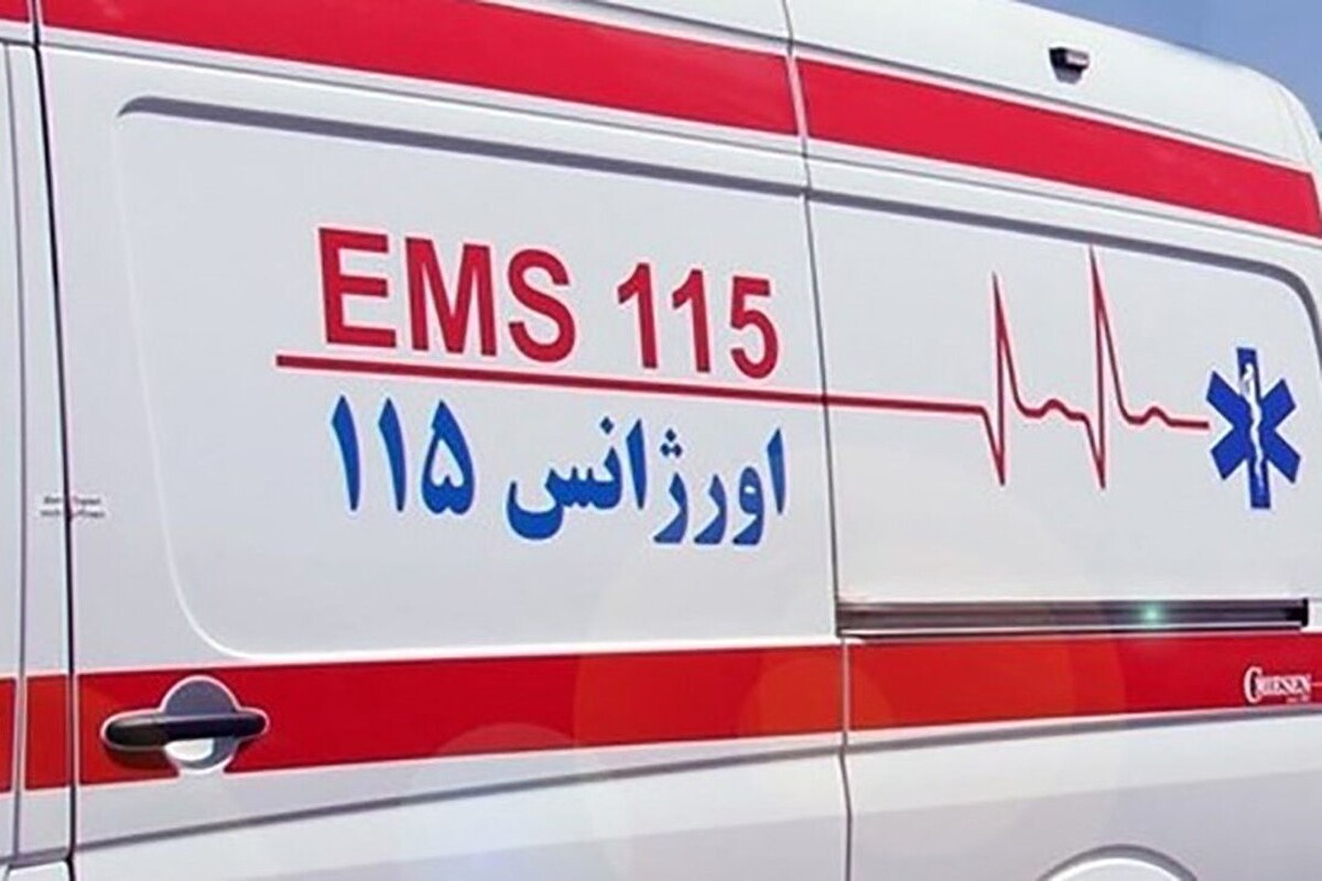 مسئول روابط عمومی مرکز اورژانس پیش بیمارستانی و مدیریت حوادث دانشگاه علوم پزشکی مشهد گفت: حادثه تصادف سه خودروی سواری در محور مشهد-گلبهار، ۷ نفر را روانه بیمارستان کرد.