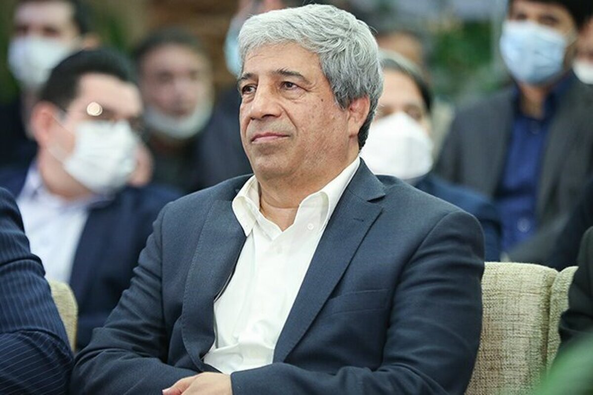 هادی عامل گزارشگر کشتی که مهمان برنامه اعجوبه‌ها بود با چالش عجیب حامد سلطانی مجری برنامه روبرو شد.