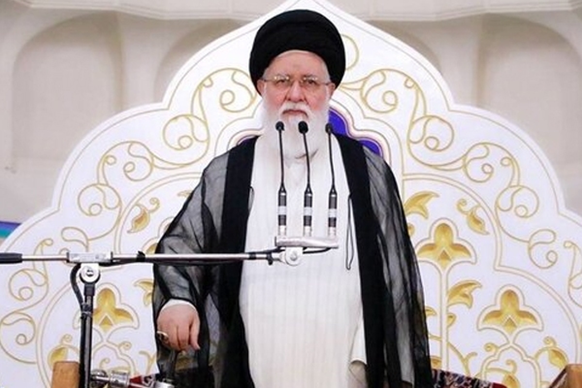 آیت الله علم الهدی گفت: امروزه حوزه فعالیت و خدمت در حرم مطهر به جغرافیای نورانی این بارگاه محدود نیست.