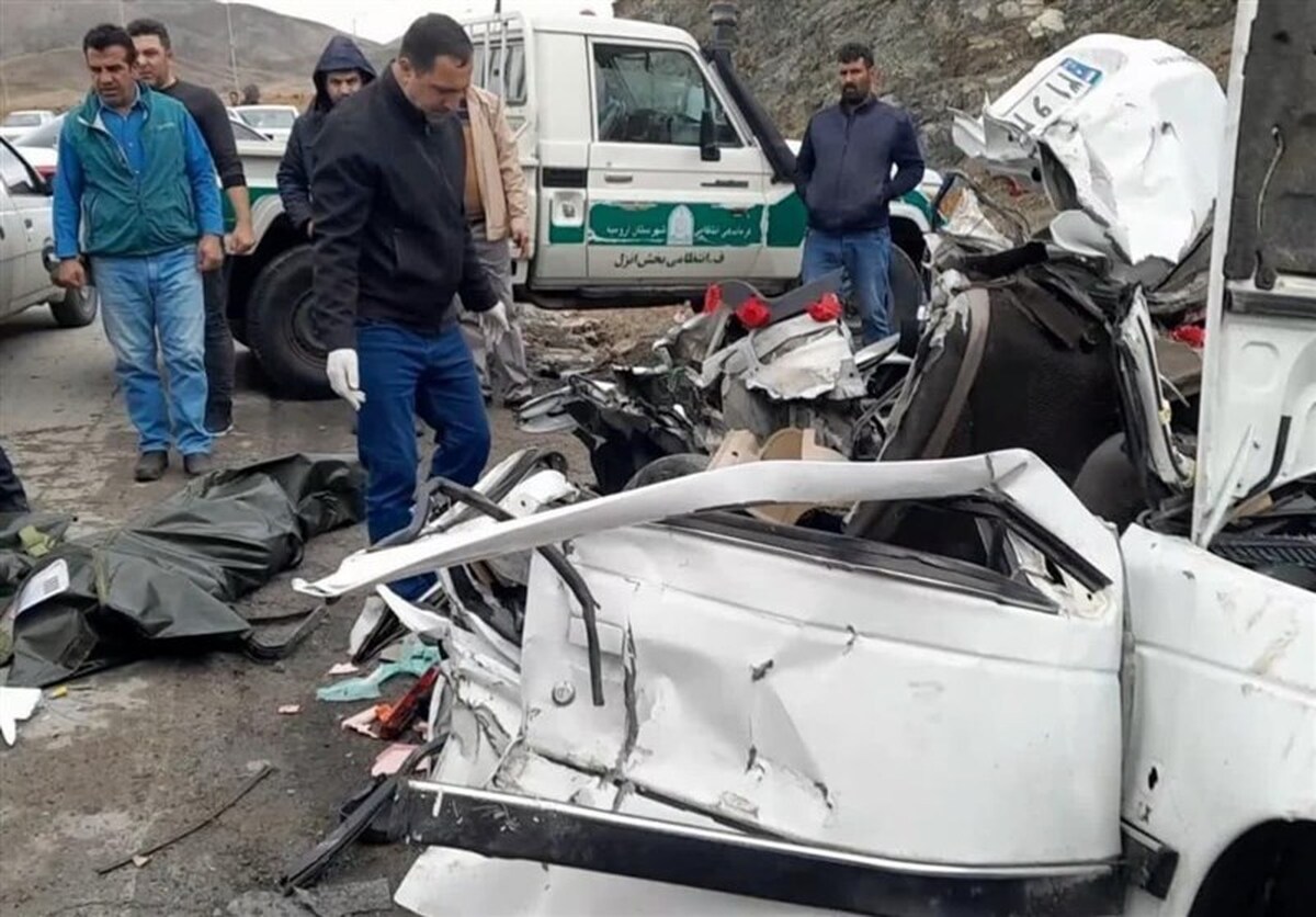 سانحه برخورد دو خودرو در محور مجن به شاهرود منجر به مصدوم شدن ۹ نفر شد، رئیس پلیس راه استان گلستان نیز در بین مصدومان است.