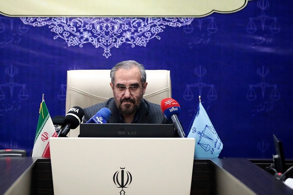تعریف عرفی از کشف حجاب چیست؟‌| معاون قوه قضائیه: لایحه حجاب بر مبنای توافق میان روسای قوا تهیه شد+ فیلم