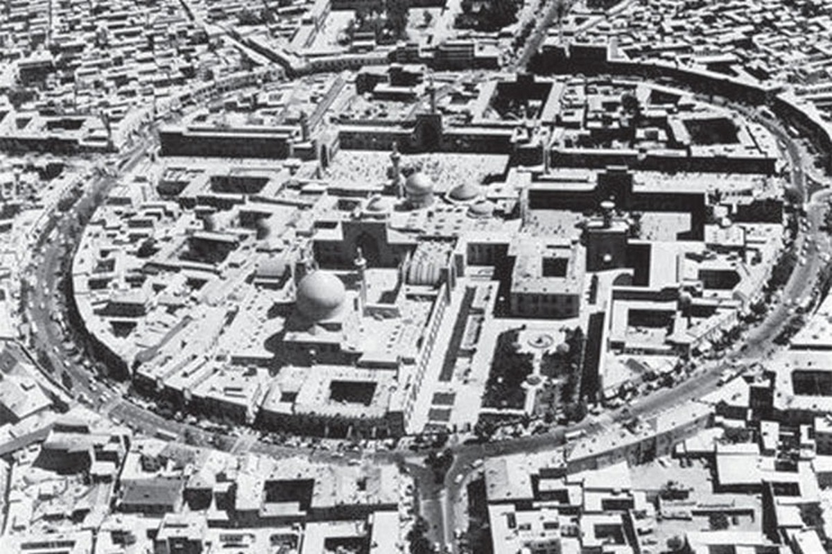 نقش‌آفرینان توسعه ۷۰۰ ساله حرم رضوی