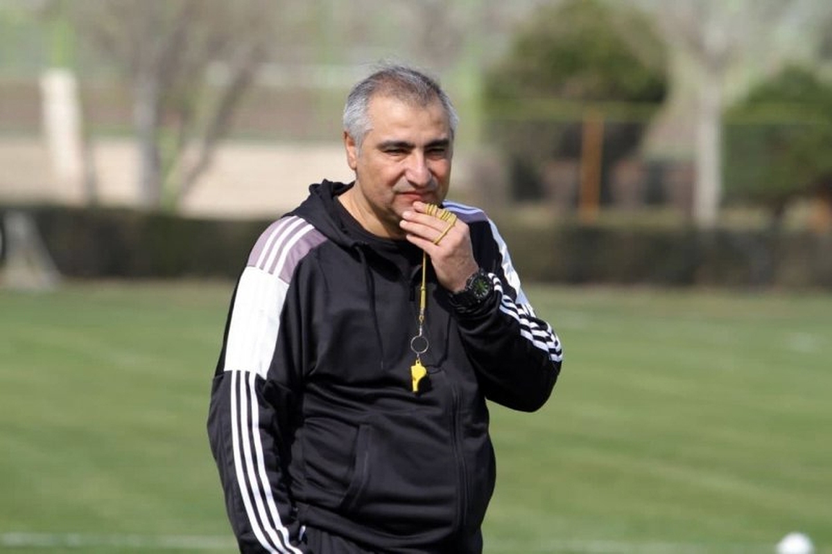 سرمربی فصل پیش هوادار به نساجی چراغ سبز نشان داده است.
