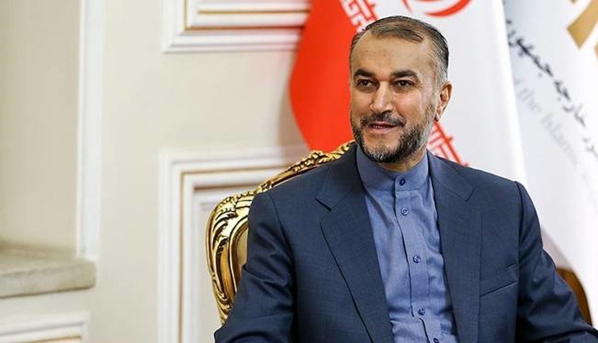 وزیر امور خارجه کشورمان گفت: همکاری‌های ایران با کشور‌های حاشیه جنوبی خلیج فارس وارد یک فصل نوینی شده است. ما در یکایک این کشور‌ها موضوعات دوجانبه را در دستورکار جدی خودمان قرار دادیم.