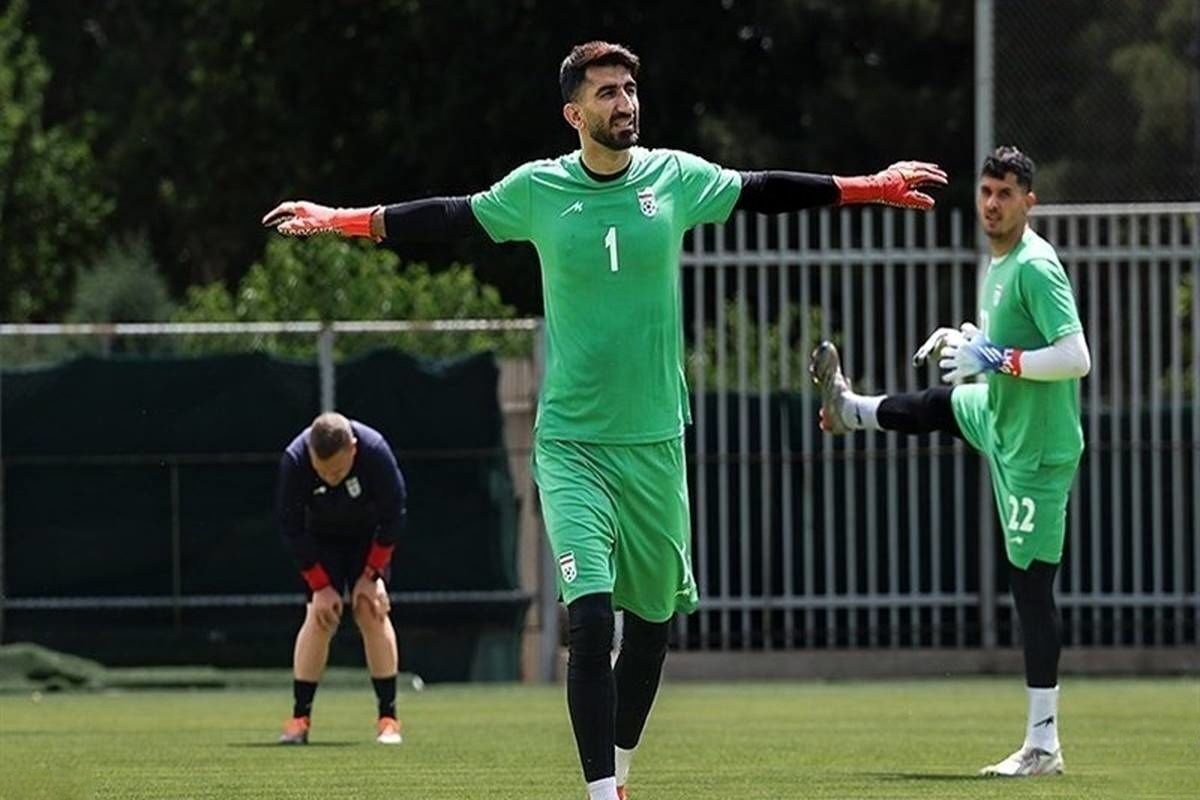 دروازه‌بان شماره یک تیم ملی قراردادش را با پرسپولیس فسخ نخواهد کرد.