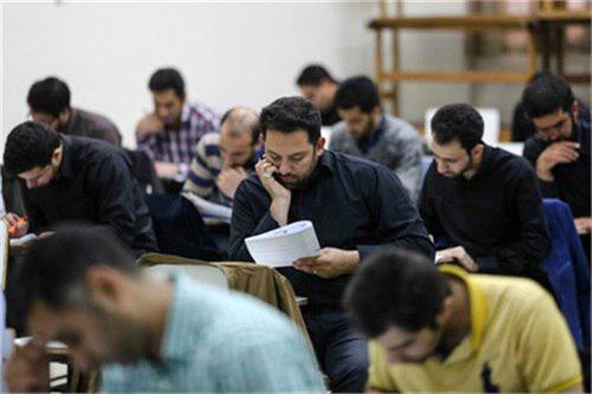 دبیر هفتمین دوره آزمون استخدام بخش خصوصی از آغاز ثبت‌نام هفتمین دوره آزمون استخدام بخش خصوصی، ویژه سازمان‌ها و شرکت‌های صنعتی، تجاری و دانش‌بنیان کشور از امروز شنبه، ۱۰ تیر خبر داد.
