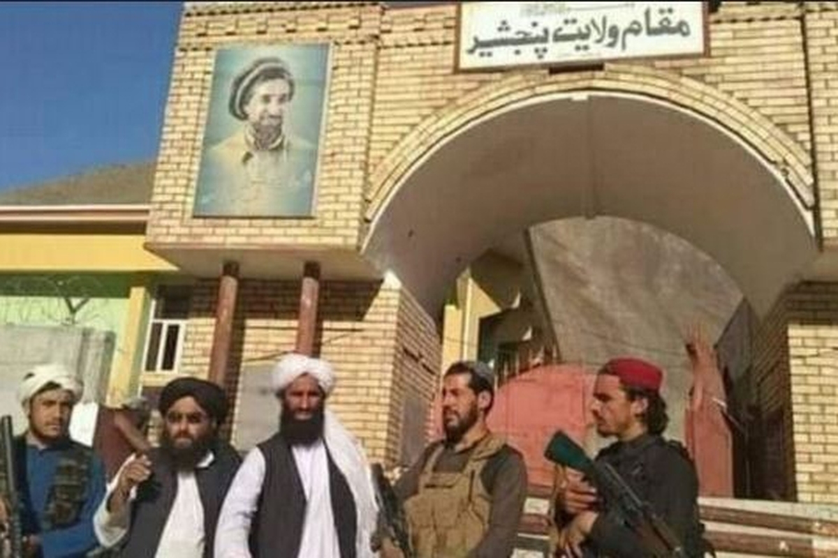 حکومت طالبان در استان پنجشیر بیش از ۷۰۰ قرارگاه نظامی ساخته است و در این میان، ۲۸ باب مدرسه نیز به مکان‌های نظامی تبدیل شده‌اند. پنجشیر زادگاه احمدشاه مسعود، قهرمان ملی افغانستان است و بسیاری از فرماندهان جبهه مقاومت ملی به رهبری احمد مسعود نیز از همین استان‌اند.