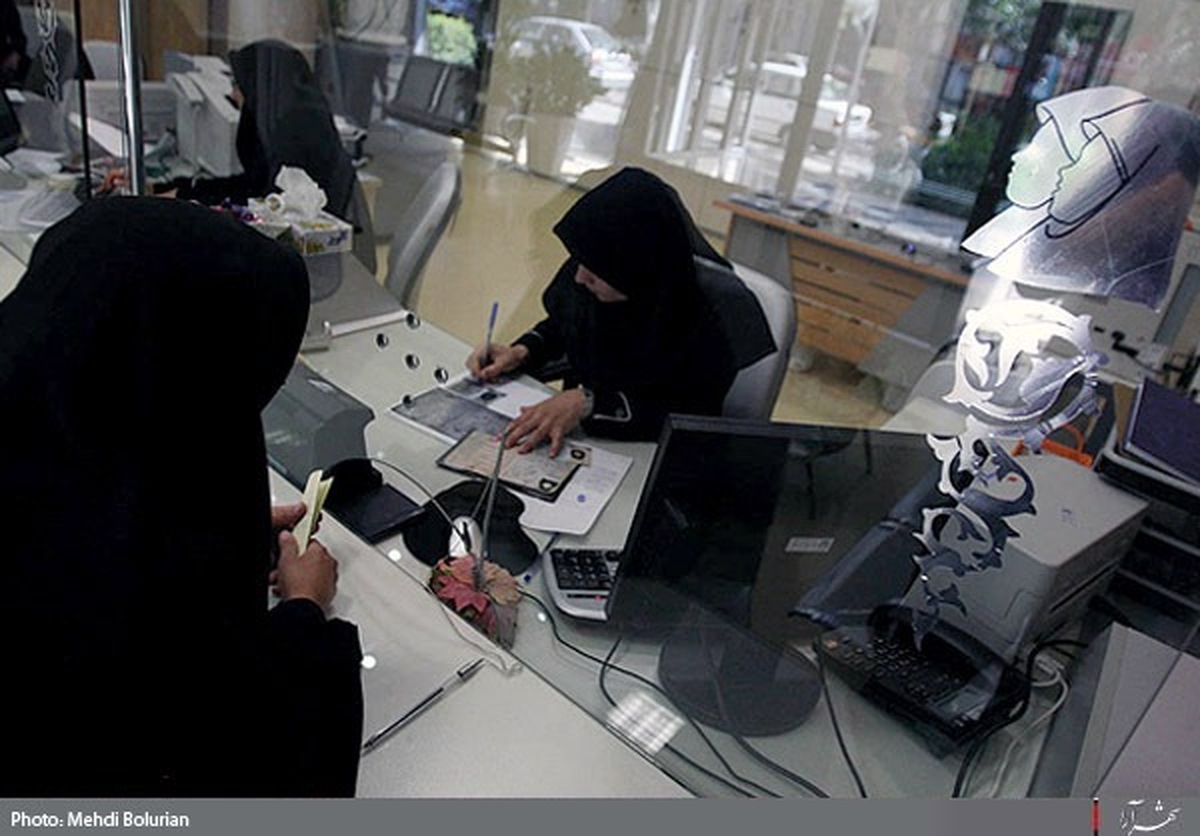 بانک مرکزی در ادامه پروژه های خود در حوزه فناوری های نوین، با همکاری مشترک قوه قضاییه از سامانه یکپارچه احکام قضایی (سیاق) رونمایی کرد.