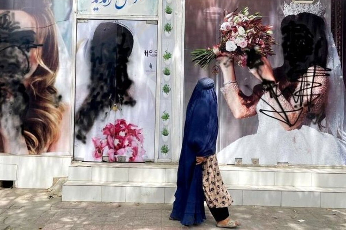 سازمان ملل متحد خواستار لغو دستور طالبان برای تعطیلی تمام آرایشگاه‌های زنانه شده است.