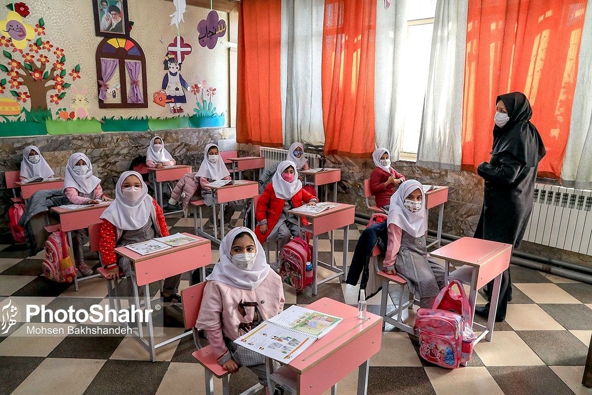 رئیس سازمان مدارس و مراکز غیردولتی و توسعه مشارکت‌های مردمی وزارت آموزش و پرورش درباره ساماندهی شهریه مدارس غیردولتی نیز اظهار کرد: قرار شده شهریه مدارس غیردولتی به صورت کشوری تعیین شود.