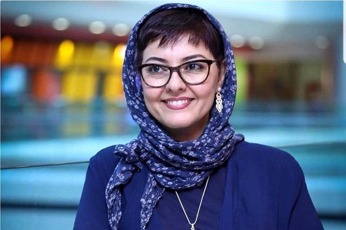 آناهیتا همتی بازیگر سینما و تلویزیون در کلیپی از مراسم عقدش، به طور رسمی اعلام کرد که ازدواج کرده است.
