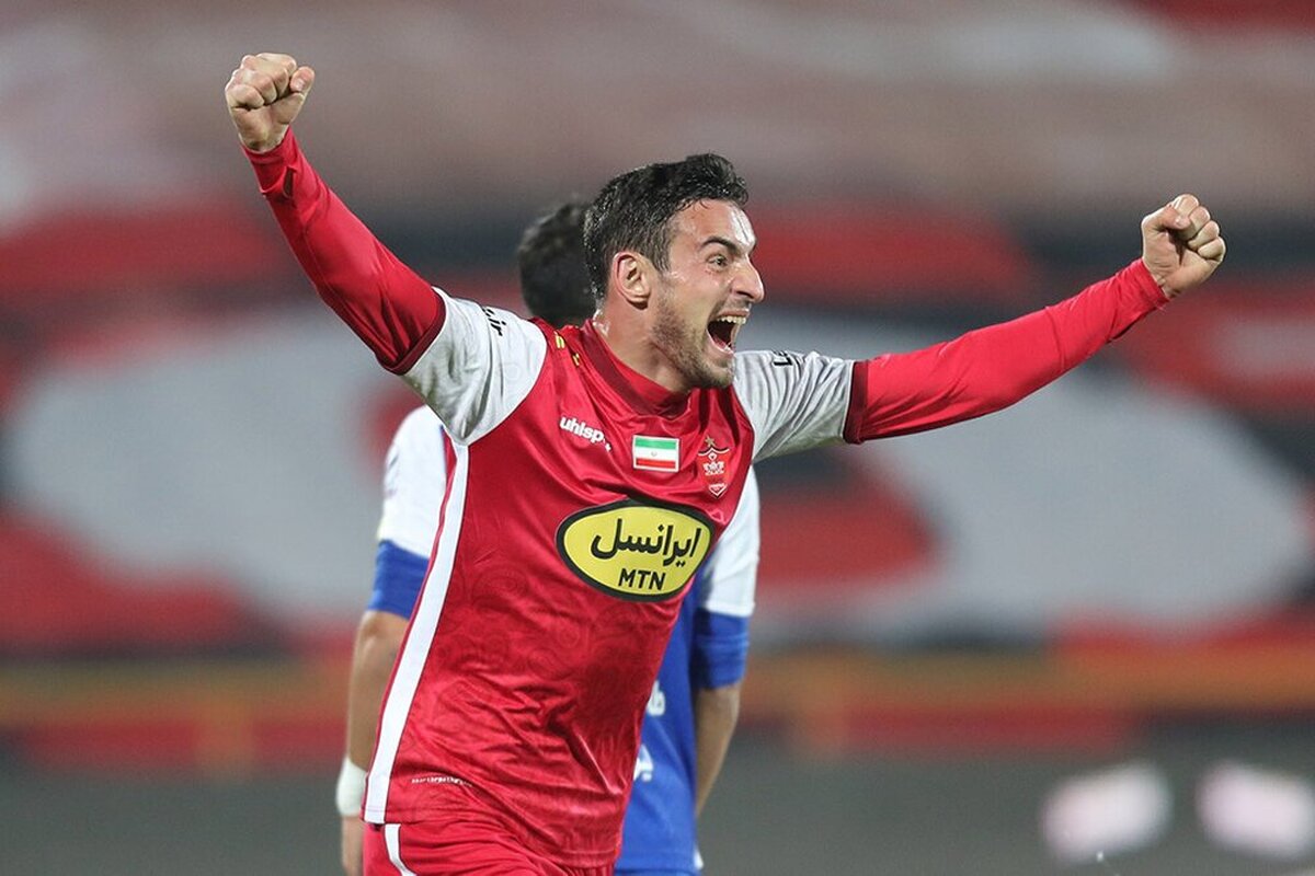 مدافع گرجستانی پرسپولیس احتمالا تغییر پست خواهد داد.