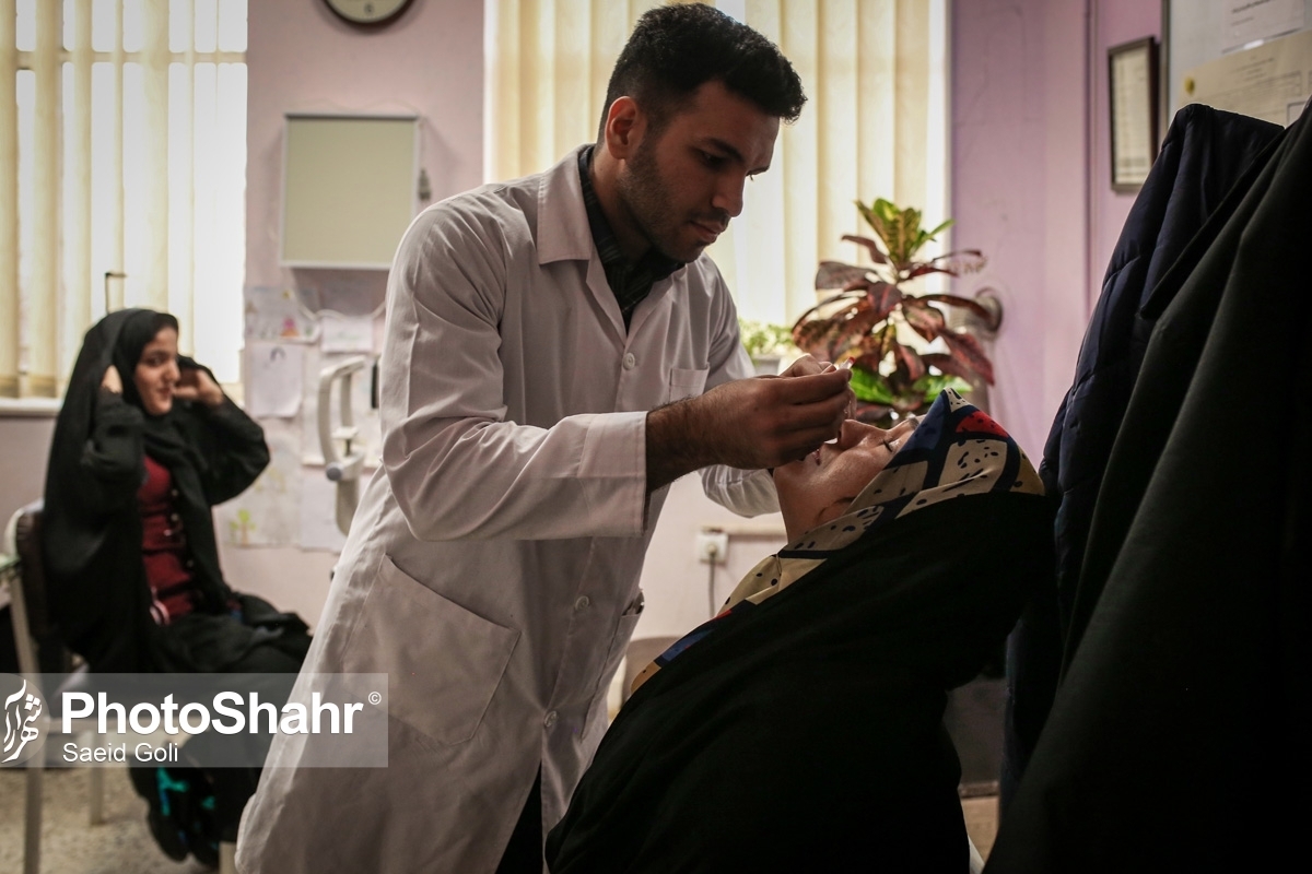 دبیر و سخنگوی نظام پرستاری مشهد اجرانشدن دقیق قانون ارتقا را یکی از معضلات جامعه پرستاری معرفی و تصریح می‌کند: هدف قانون ارتقا و بهره وری این بود که بهره وری نیرو بیشتر شود و با کار کمتر، کارایی بیشتر داشته باشد تا با کار در یک مکان، زندگی اش تأمین شود، اما امروز متأسفانه از قانون ارتقا فقط اسمش مانده و قسمت زیادی از ضرایب به وسیله بخش نامه‌های وزارتی از بین رفته است.