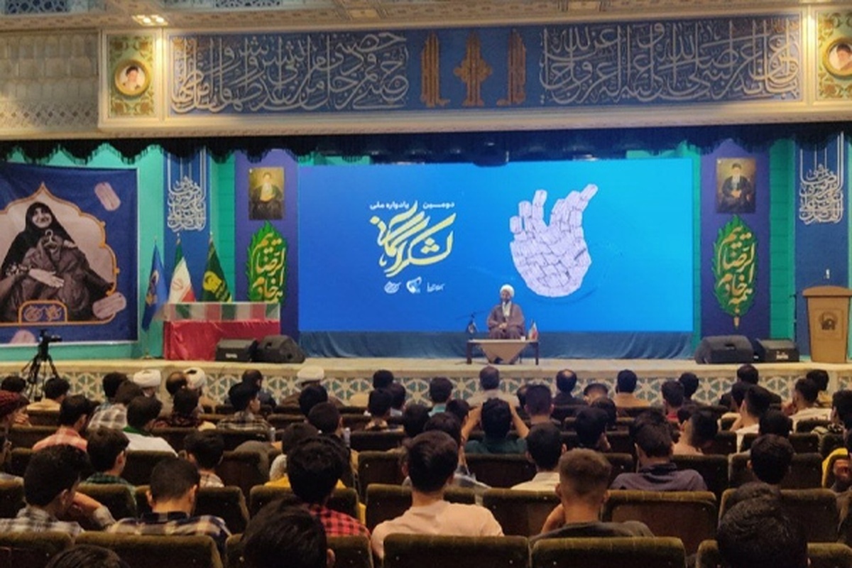 نماینده رهبر معظم انقلاب در اتحادیه انجمن های اسلامی دانش آموزان کشور گفت: یکی از بزرگترین مجاهدت‌ها ترویج نام و یاد شهادت است و این نقطه متقابل حرکت دشمن است.