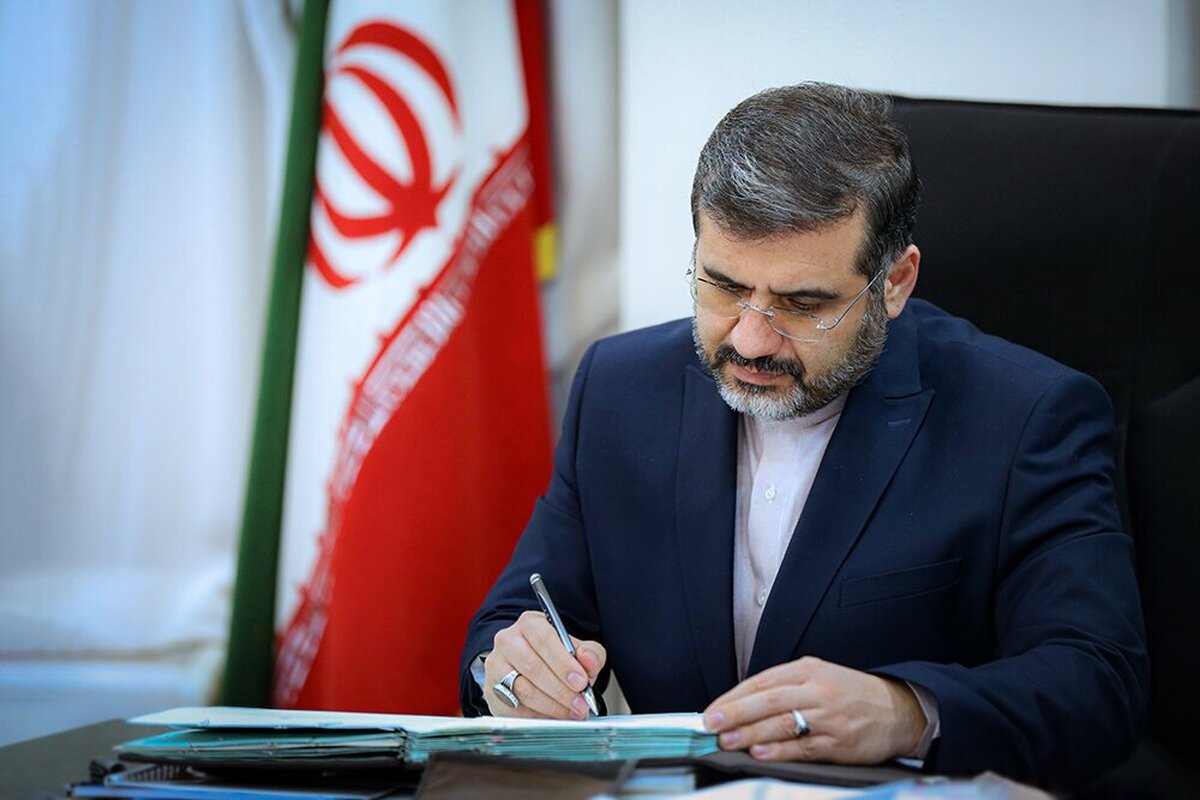 وزیر فرهنگ و ارشاد اسلامی همزمان با اغار به کارنخستین جشنواره بین‌المللی فیلم‌حوا در پیامی، بر ضرورت ستایش‌گری سینمای امروز از ساحت سلیم خانواده و روایت‌گری صدیق آن از چهره واقعی زن تاکید کرد.