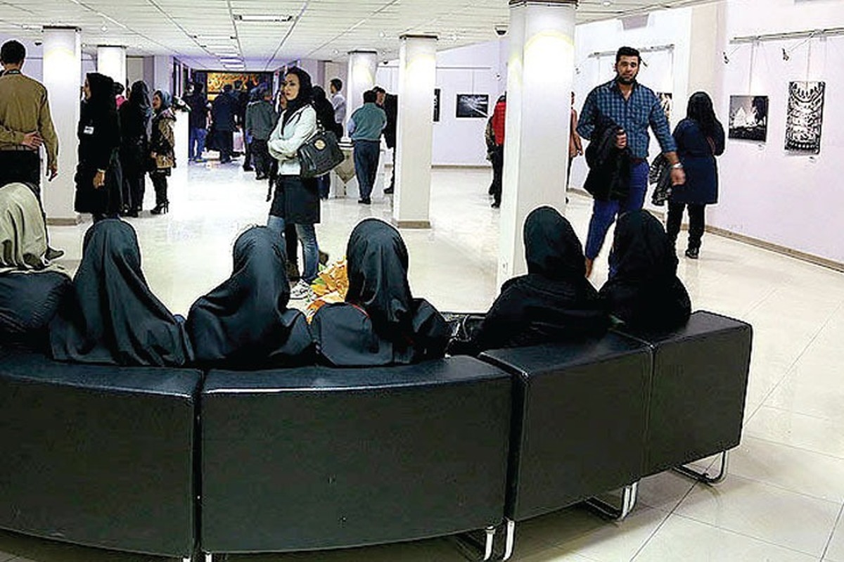 ۲ نگارخانه «سلطانعلی مشهدی» و «استاد ترمه چی» از اوایل دهه ۹۰ از سوی شهرداری در چارسوق هنر در بوستان کوهسنگی افتتاح شدند تا به افزایش سرانه گالری در مشهد کمک کنند.