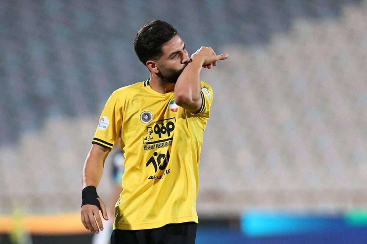 بازیکن تیم سپاهان هنوز امیدوار است بتواند به پرسپولیس بپیوندد.